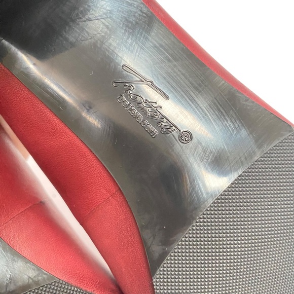 NEW - Trotters Kiki Red Leather Pumps Snake Skin Cap Toe size 12W 12 W T1957-627 - Picture 7 of 14